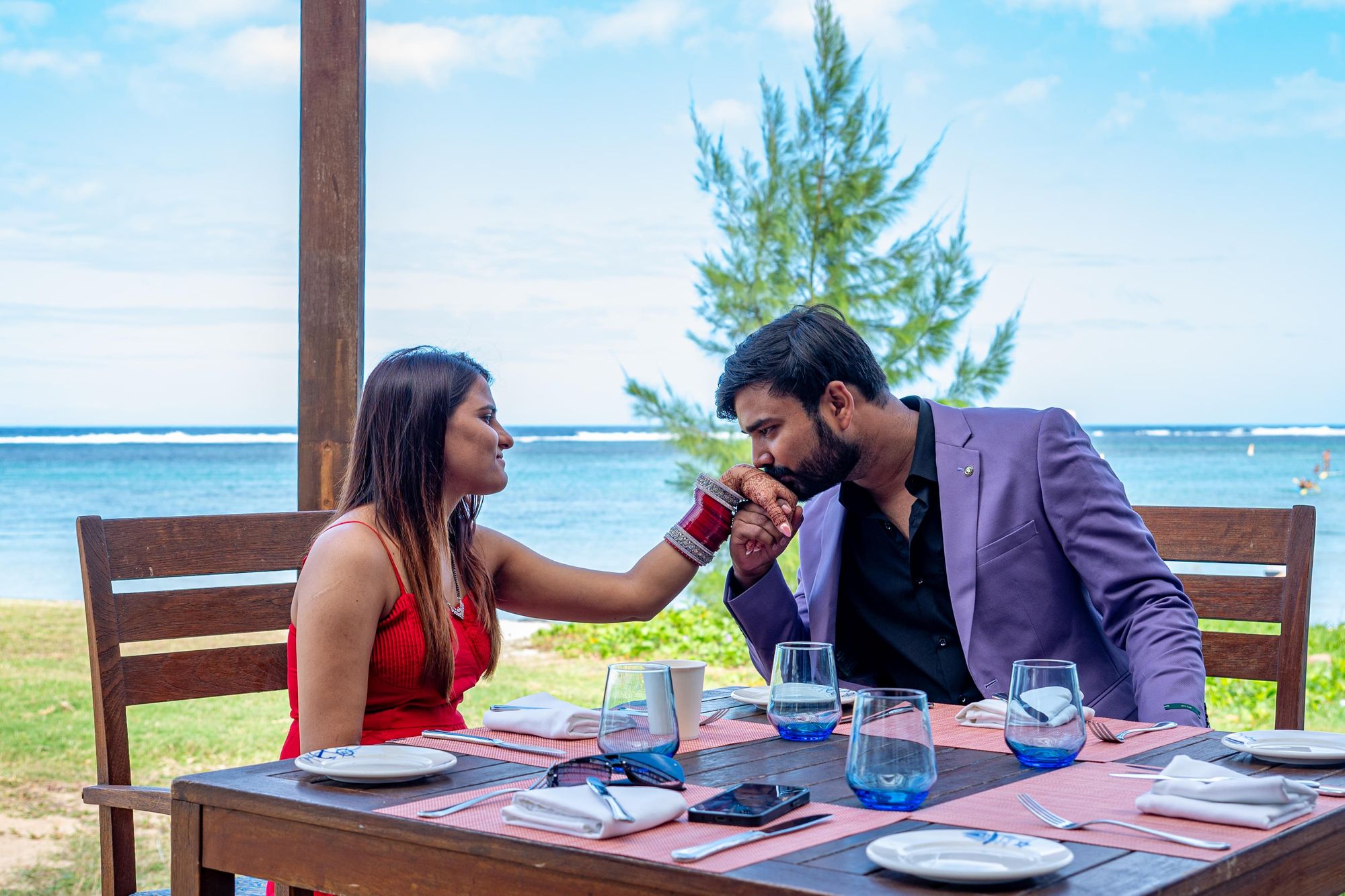 Happiness Unlocked: Shivani’s Romantic Respite in Mauritius