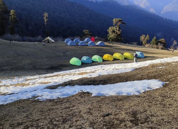Snow Bonds: Shripad’s Dayara Bugyal Trek with Thrillophilia