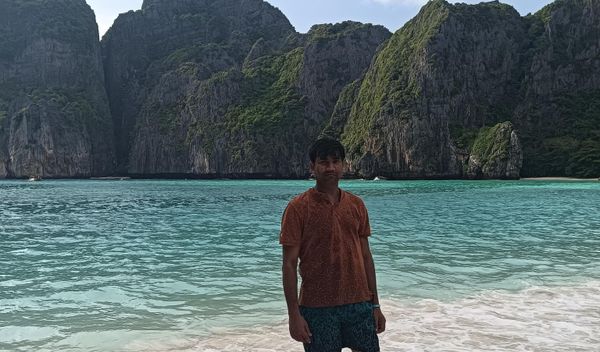 Varun’s Phi Phi Islands Escape in Thailand with Thrillophilia