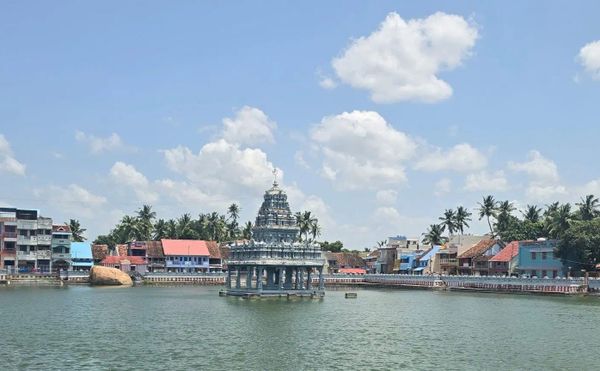 A Journey to Remember: Vipul’s Kerala Family Vacation with Thrillophilia