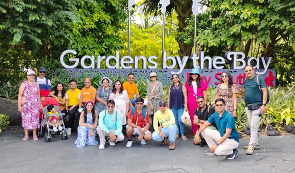 Two Countries, One Family Bond: Jitendra Gupta’s Thailand & Singapore Adventure with Thrillophilia