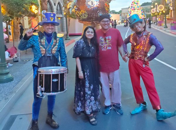 When Love Met the Skyline: Debasis & His Wife’s Honeymoon Journey to Singapore with Thrillophilia